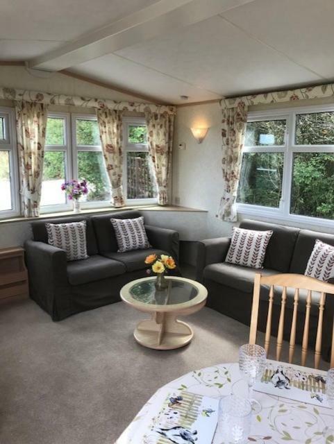 Countryside Views From A Luxury Mobile Home Near Perranporth Exterior photo