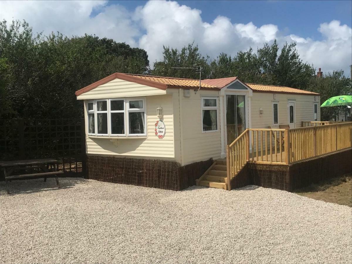 Countryside Views From A Luxury Mobile Home Near Perranporth Exterior photo